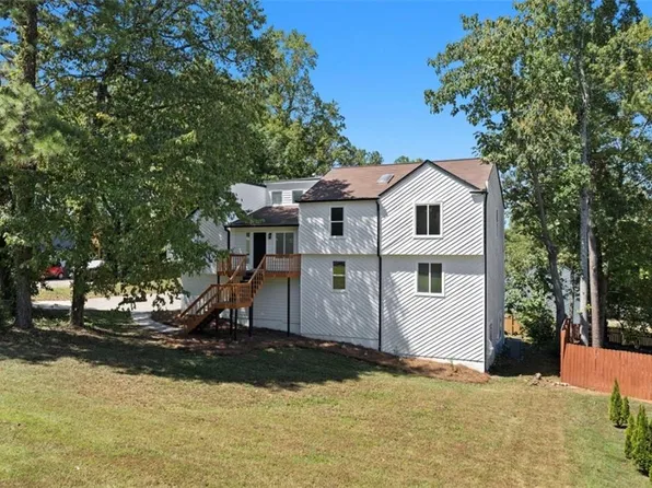 5111 Manitou Way, Stone Mountain, GA 30087