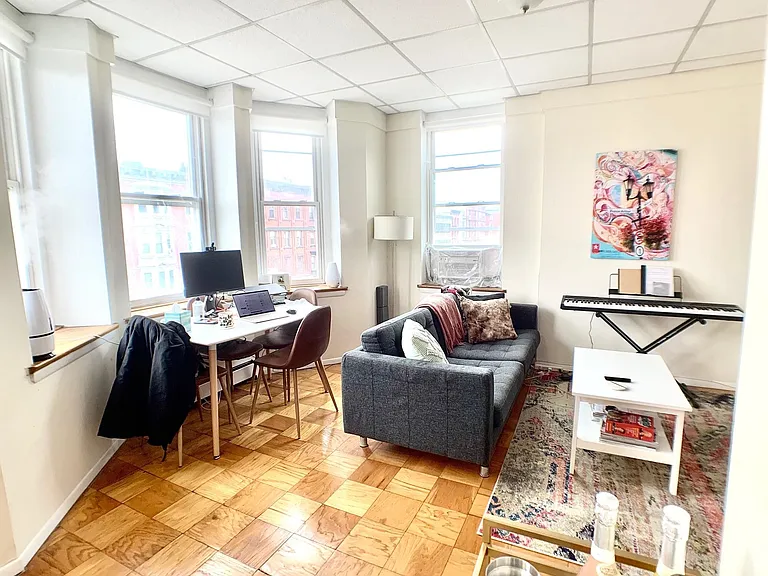 939 Washington St #C1 — Photo 5