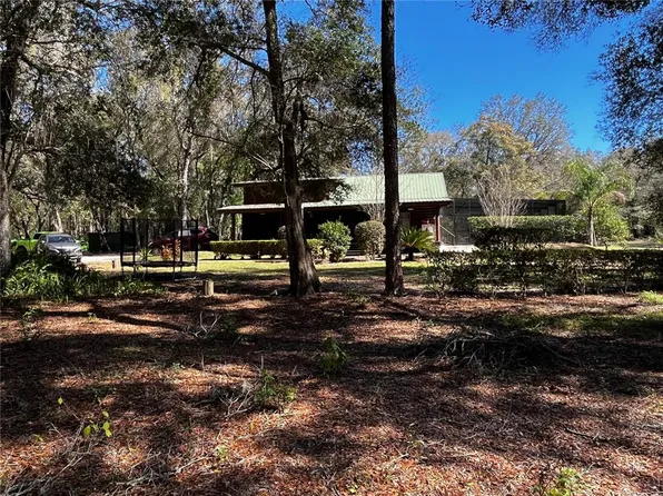 1208 Darcy Rd,