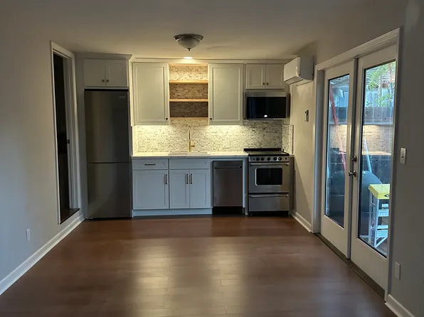 (undisclosed Address), Santa Rosa, CA 95401