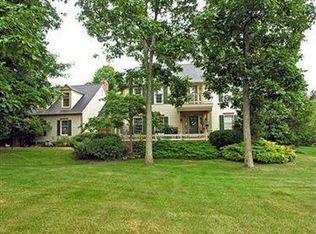 2134 Edgeview Dr, Hudson, OH