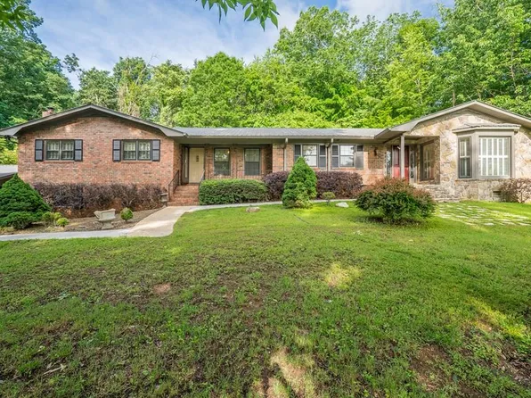 613 Vista Dr, Dalton, GA 30721