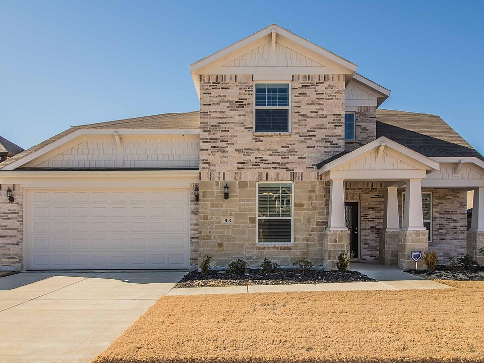 1st image of 908 Foxglove Dr