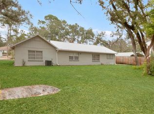 1704 15th St, Orange City, FL 32763