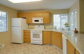 3rd image of 13025 102nd Ln NE APT 1