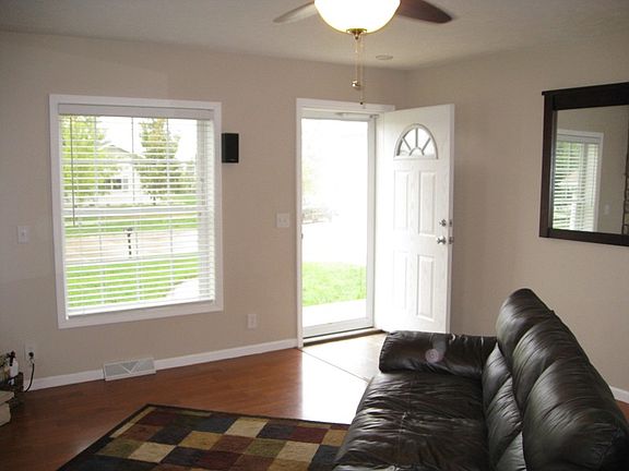 3rd image of 2450 Eastgate Dr S