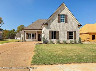 1179 Pettigrew Dr, Hernando, MS 38632