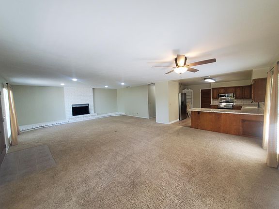 5th image of 1060 N Temperance Ave