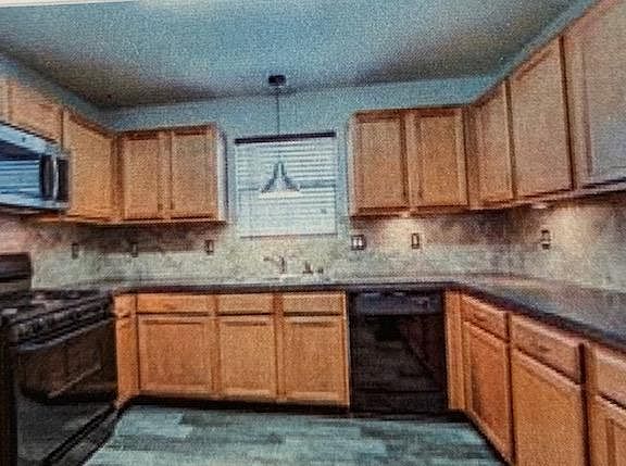 4th image of 15810 Little Miss Creek Dr