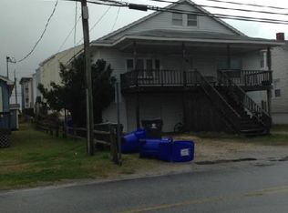 512 Canal Dr, Carolina Beach, NC 28428