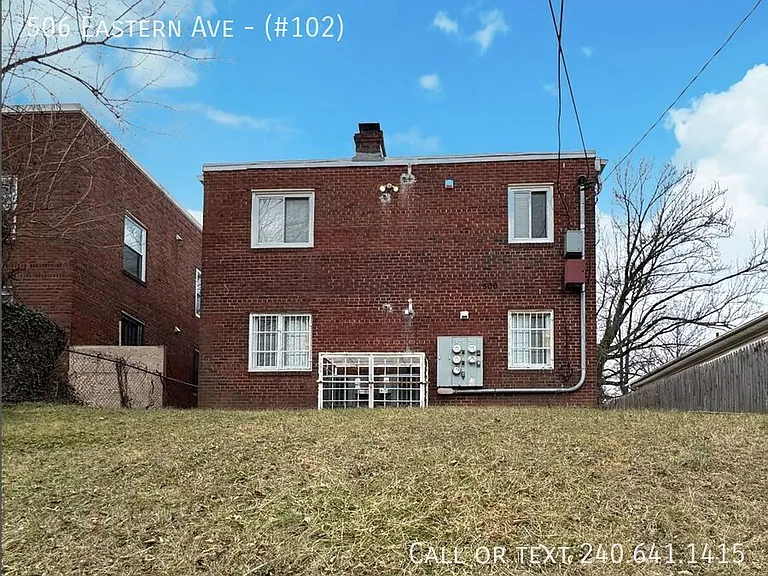 506 Eastern Ave NE #102 — Photo 13