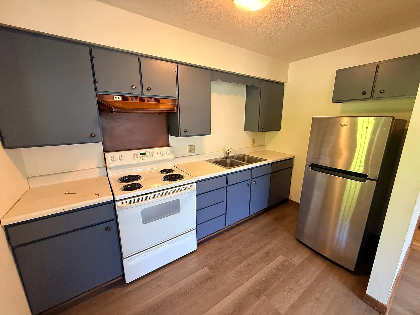 Elm Drive Apartments — Photo 4