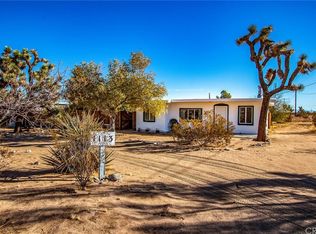 1113 Yucca Mesa Rd, Landers, CA 92285
