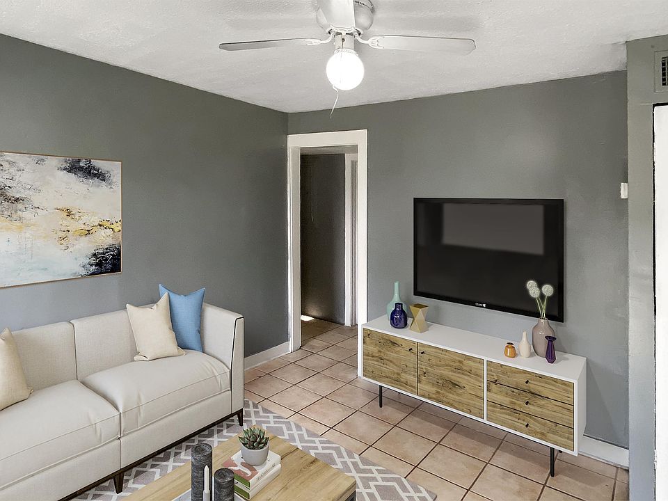 1st image of 1243 W 25th St #1