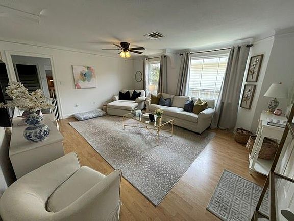 2nd image of 6431 Marshal Foch St