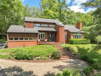 5944 Waterford Hill Ter, Clarkston, MI, 48346