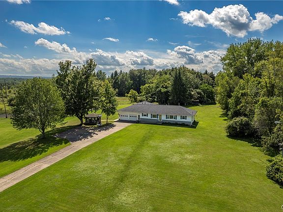 5th image of 8110 Halsey Rd