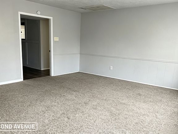 3rd image of 16211 Bowridge Ln