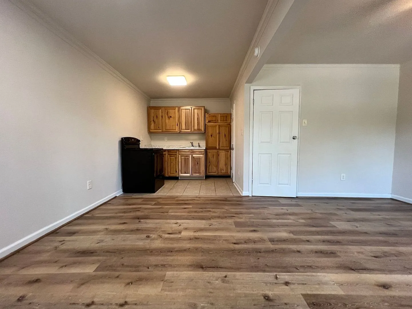 748-754 Dalewood Avenue — Photo 4