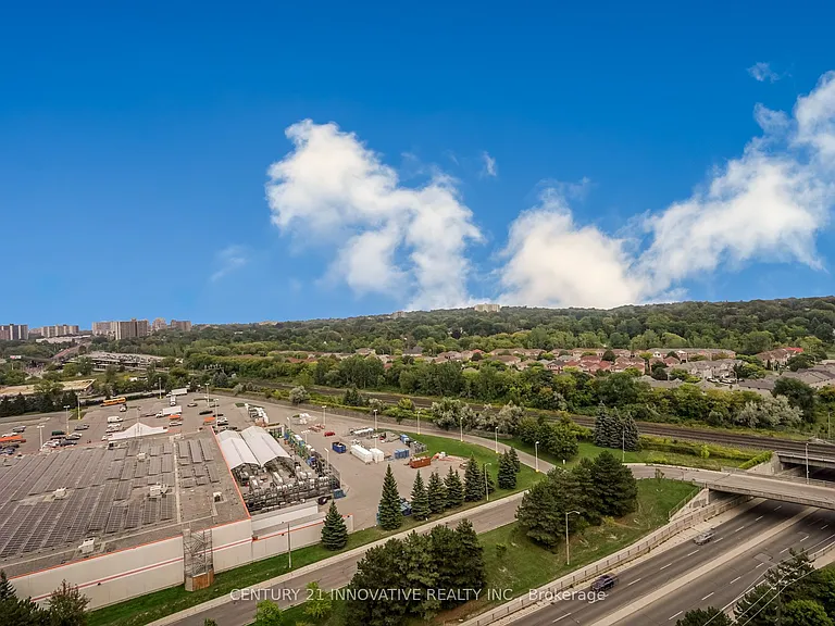 330 McCowan Rd #1702 — Photo 35