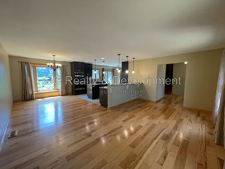 2193 Hitching Post Ln — Photo 8