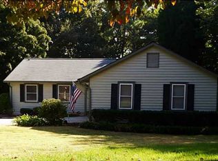 549 Hearthstone Ln SE, Marietta, GA 30067
