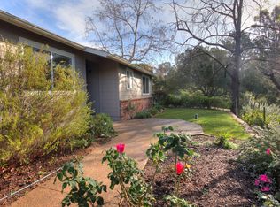 654 Circle Dr, Santa Barbara, CA 93108