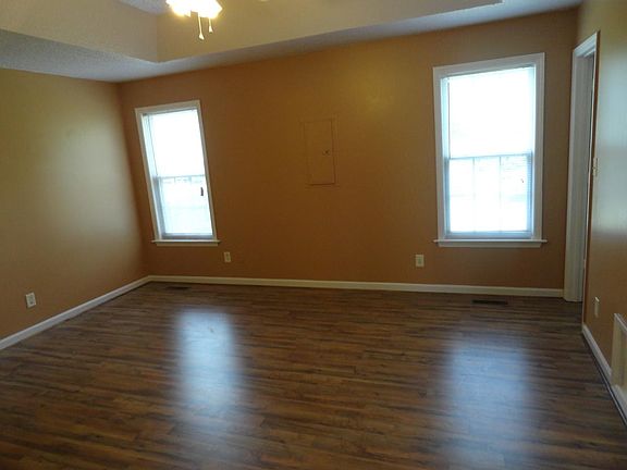 3rd image of 14 Jans Ct