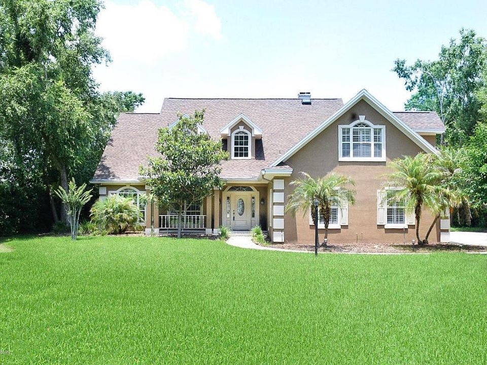 1st image of 105 Club Forest Ln