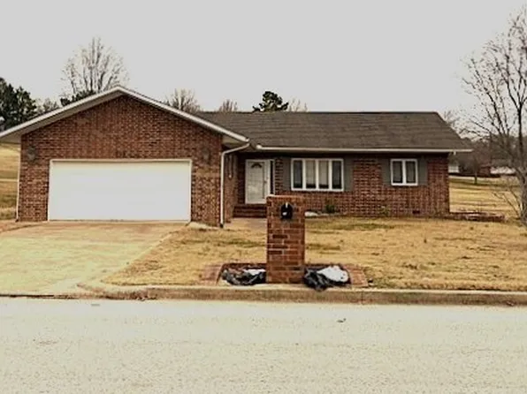 406 Pebble Beach Dr, Harrison, AR 72601
