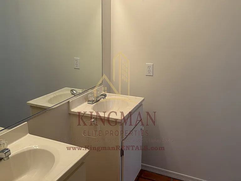 2627 Wallapai Ave — Photo 4