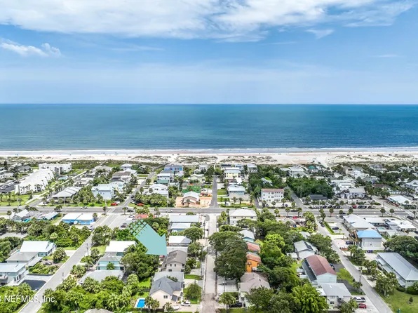 112 2nd St, St Augustine, FL 32080