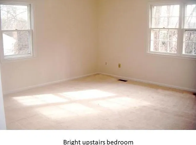 Bright 3 BRs upstairs with carpet