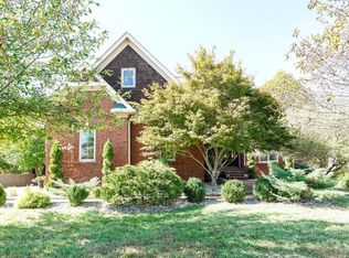 6111 Chinaberry Ct, Prospect, KY 40059
