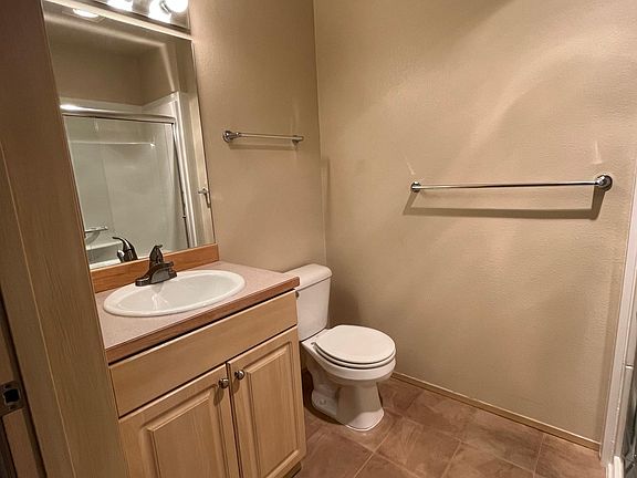 2nd image of 1409 Queen Anne Ave N #404