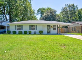 4917 Verne Rd, Memphis, TN 38117