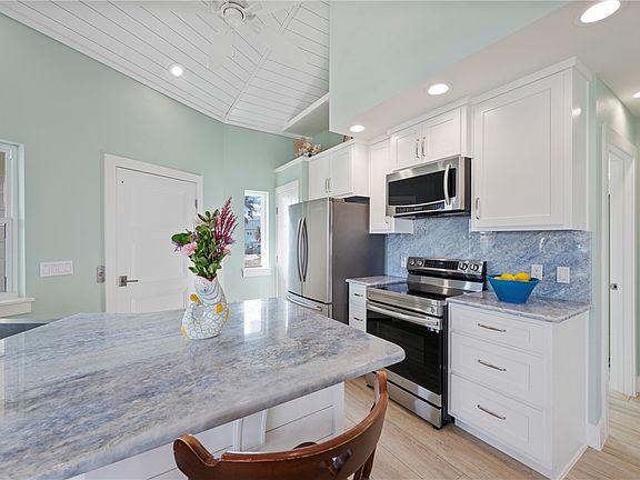 2nd image of 1923 S 11th St #16