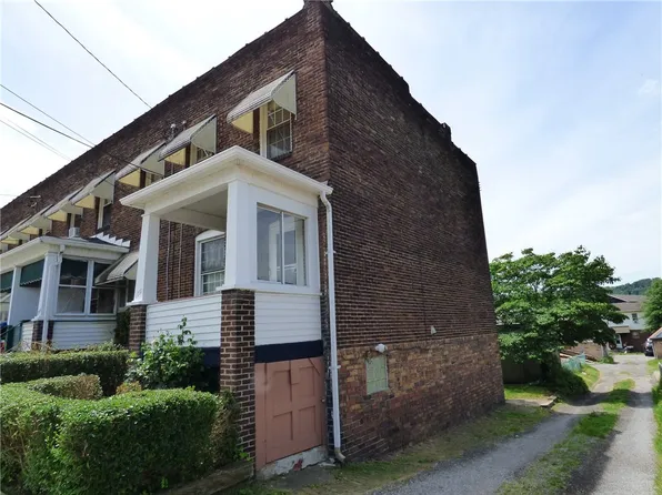 1711 Lenz Ave, Ambridge, PA 15003