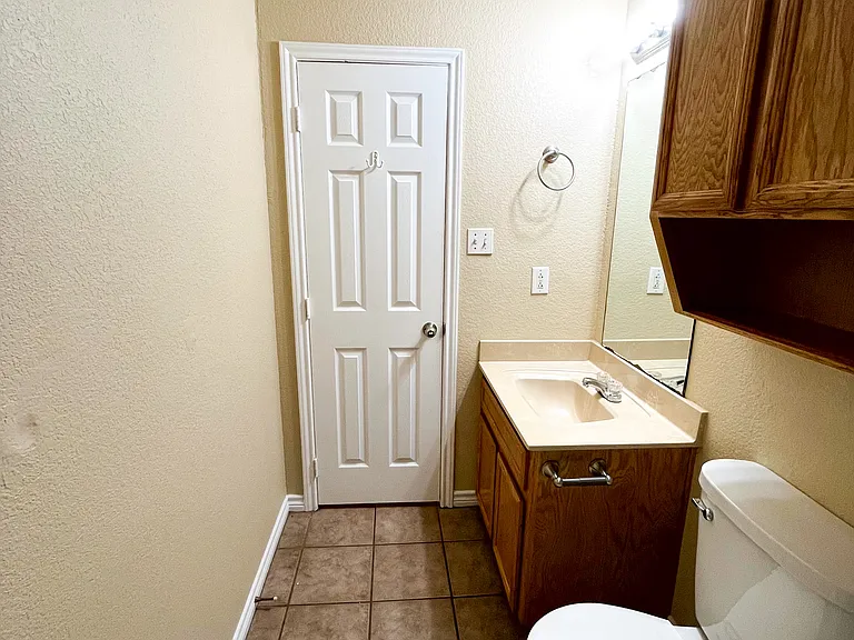 418 W Green Ave #A — Photo 15