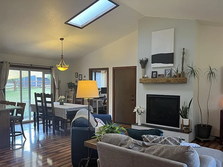 10 Oak Ct — Photo 12