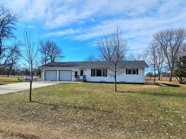 101 Pacific Ave, Donnelly, MN 56235