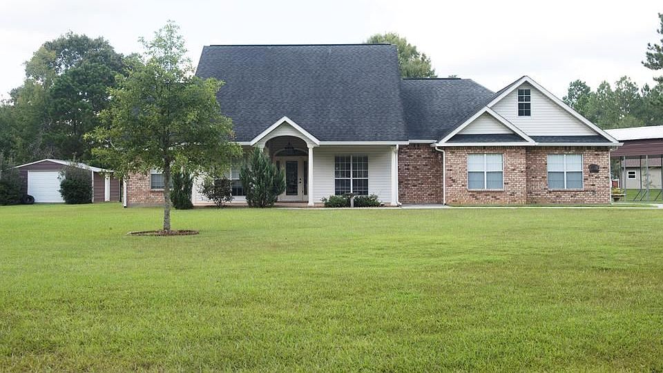 1st image of 100 Lynne Dr