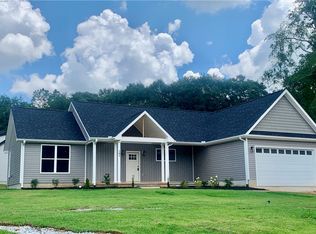 105 Stephens Rd, Pendleton, SC 29670