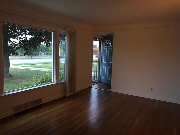 3rd image of 20959 Westway Dr