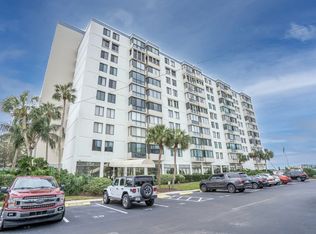 660 Island Way APT 708, Clearwater, FL 33767