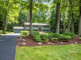 128 Carriage Dr, Avon, CT 06001