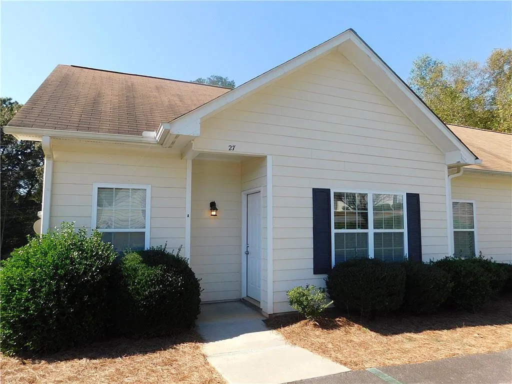 2 bed, 2.0 bath, $1,430 — Photo 1