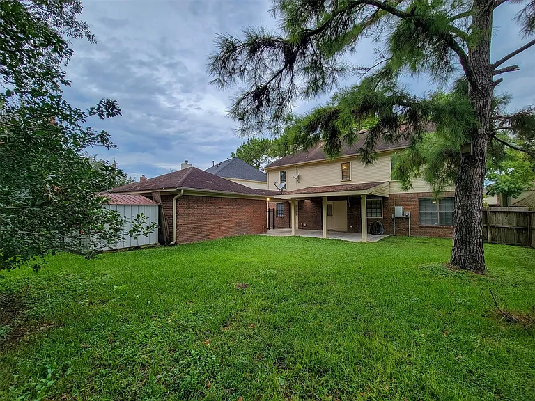 17207 Meadow Heights Dr — Photo 28