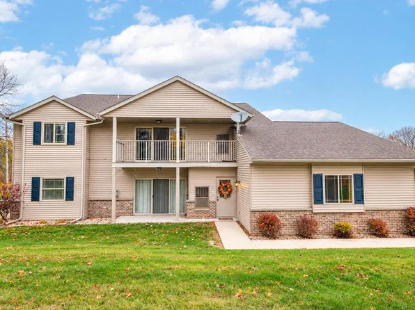 987 Spring COURT, West Bend, WI 53095