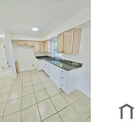 320 S Grosse Ave #A — Photo 1